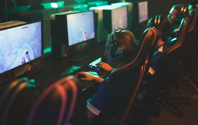 Elo Boosting Success Stories: Real Gamer Experiences